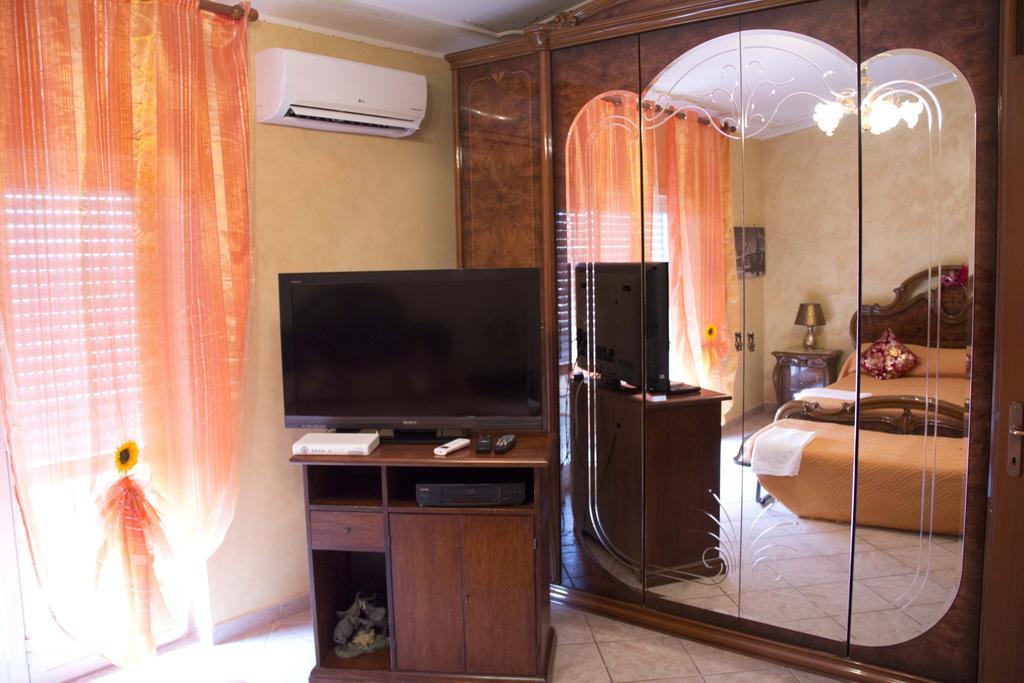 Bed & Breakfast Bb Smallville Fiumicino